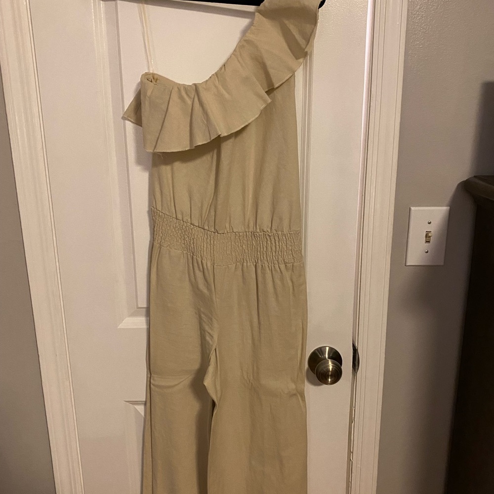 Creme Linen Jumpsuit - Wore only once!